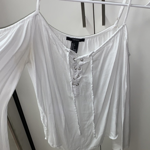 Forever 21 Stone White Long Sleeve Open Shoulder Top - Picture 3 of 4